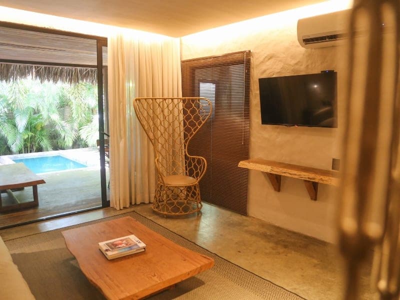Makena Hotel — foto 1